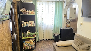 Vand apartament cu 2 camere cu GARAJ in Deva, Dacia (Romanilor), etaj 2, bloc de 4 etaje, - imagine 2