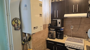 Vand apartament cu 2 camere cu GARAJ in Deva, Dacia (Romanilor), etaj 2, bloc de 4 etaje, - imagine 4