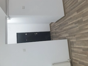 Spaiu birouri ULTRACENTRAL,vedere stradala,,panori luminoase pt logo,,supraf vitrate - imagine 5