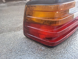 Vand stop mercedes 124 w  - imagine 2
