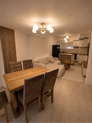 Vanda apartament cu 2 camere zona Carol - imagine 2