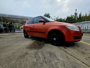 Skoda fabia 2 An 2007..1.4 MPI benzina 85 cp euro 4... aer condiționat funcțional