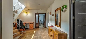 Vila cu design modern - imagine 10