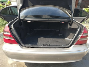 Vanzare autoturism Mercedes E-Class - imagine 9