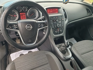Opel Astra 2016 1.6 CDTI 110 CP Cosmo   Înmatriculată RO   Istoric Complet Service - imagine 12