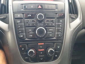 Opel Astra 2016 1.6 CDTI 110 CP Cosmo   Înmatriculată RO   Istoric Complet Service - imagine 14