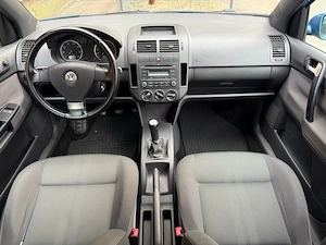 VW POLO 1.2 benzina doar 26000 km reali - imagine 5