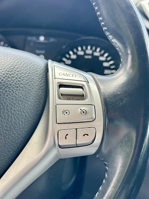 Nissan Qashqai Carte service Carlig remorcare Keyless Rate Garantie - imagine 14
