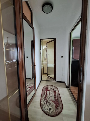 Apartament cu 3 camere de închiriat  ultracentral  - imagine 2