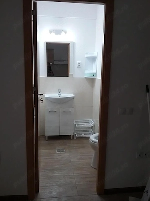 De închiriat apartament 2 camere, mobilat, utilat + parcare - zona Iris Cluj Napoca, negociabil - imagine 6