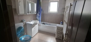Proprietar vand apartament in Floresti, pe strada Eroilor 190 - imagine 8