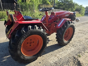 Tractoras Articulat Pasquali 4x4 recent adus