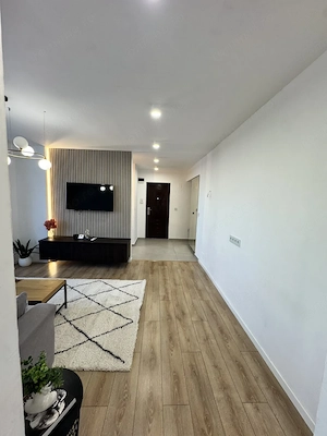 Apartament 2 camere, 44 mp, zona Central - imagine 3