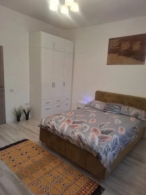 Se inchiriaza in regim hotelier doua camere la casa pe minim doua nopti