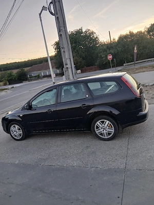 Ford focus 2  - imagine 3
