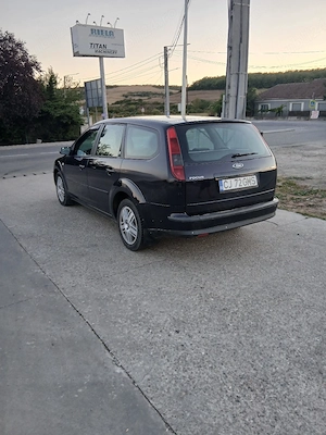 Ford focus 2  - imagine 4