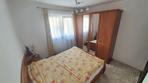 Închiriez apartament 4 camere !!! - imagine 2