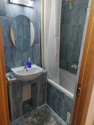 Închiriez apartament cu 2 camere  - imagine 6