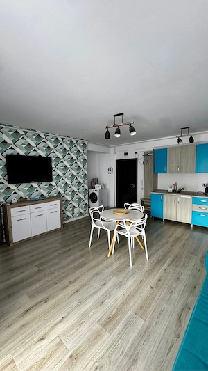 Vand Apartament 2 camere zona Alezzi  - imagine 8
