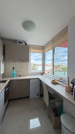 Vand apartament 2 camere Ared Oradea, 59 mp - imagine 3