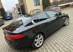 Vand Jaguar XE 2018 180 CP - imagine 3