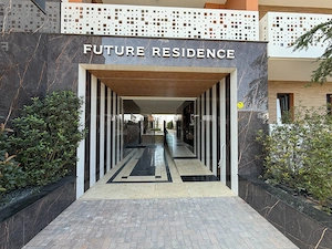 Penthouse Collection | Etaj retras | Cu Piscina Privata | GATA de mutat - imagine 17