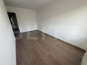 Apartament, 4 camere, 113mp, 2 parcari, 3 balcoane, pod, zona Terra - imagine 3