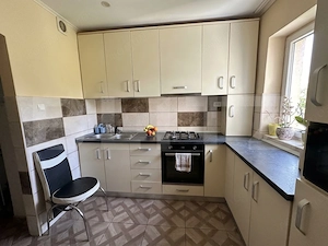 Apartament cu 3 camere, 64mp utili, zona Careiului  - imagine 2