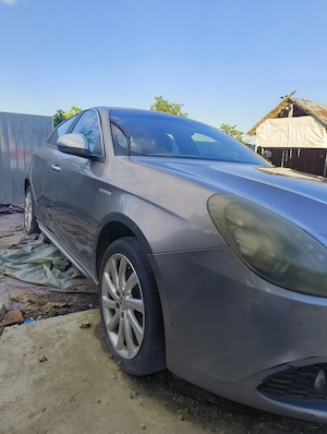 Alfa Romeo Giulietta 2.0 170cai - imagine 2