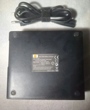 Dual Battery Charger DC-LCD - imagine 2