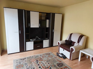 Apartament cu 3 camere decomandat  - imagine 3