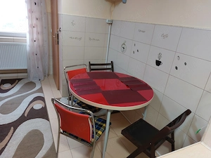 Apartament cu 3 camere decomandat  - imagine 2