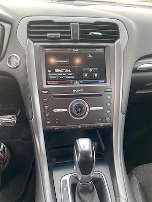 Ford Mondeo 2.0 TDCi Powershift Titanium - imagine 9