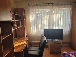 Inchiriere Apartament cu 3 camere Aradului 400 Euro - imagine 8