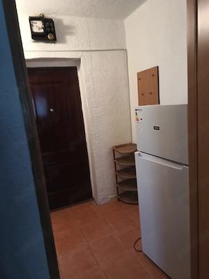 Proprietar inchiriez garsoniera zona Lidl (str Caracal) - imagine 3