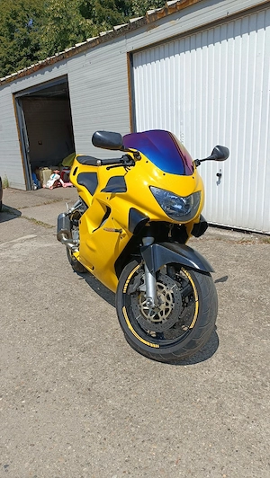 Honda cbr600 - imagine 3