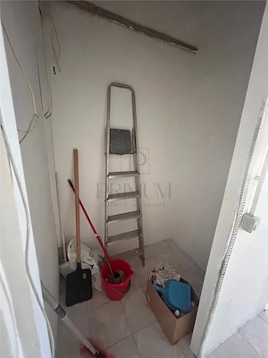 Spatiu comercial - zona excelenta - centrala proprie - aer conditionat - trifazic - imagine 6