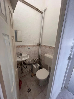 Spatiu comercial - zona excelenta - centrala proprie - aer conditionat - trifazic - imagine 7