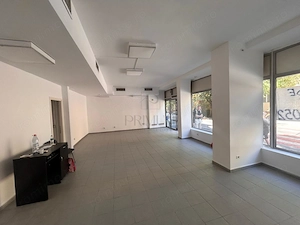Spatiu comercial - zona excelenta - centrala proprie - aer conditionat - trifazic - imagine 3