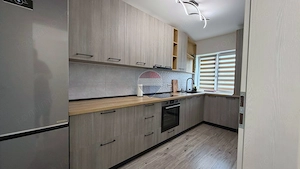 DE INCHIRIAT || APARTAMENT 2 CAMERE || TRACTORUL || LOC PARCARE || LUX - imagine 4