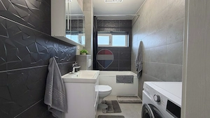DE INCHIRIAT || APARTAMENT 2 CAMERE || TRACTORUL || LOC PARCARE || LUX - imagine 8