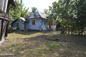 Suseni - Teren intravilan cu casa batraneasca, plan, suprafata 4700 mp - imagine 15