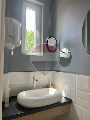 Spațiu de birouri de 50mp de închiriat în zona Podu Ros - imagine 3