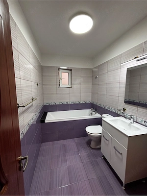 Apartament luminos 2 camere de închiriat (parcare inclus ) - imagine 5