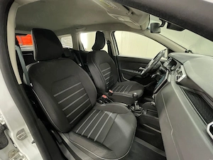 Dacia Duster - imagine 10