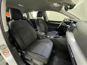Volkswagen Golf - imagine 11