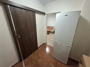 Închiriez apartament 2 camere Titan  - imagine 2