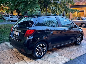 Toyota Yaris 1.3 5P Lounge Multidrive S (73 kw) 2015  Automatic Schimb Variante  - imagine 7