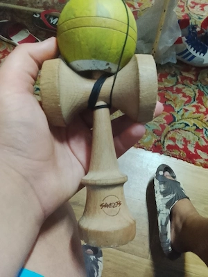 kendama turbo shape sweets ata 14 degete are debea doua zgârieturi 