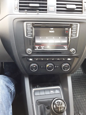 VW JETTA 1.4 TSI  BLUEMOTION Higline-2017-48000km-125cp - imagine 3